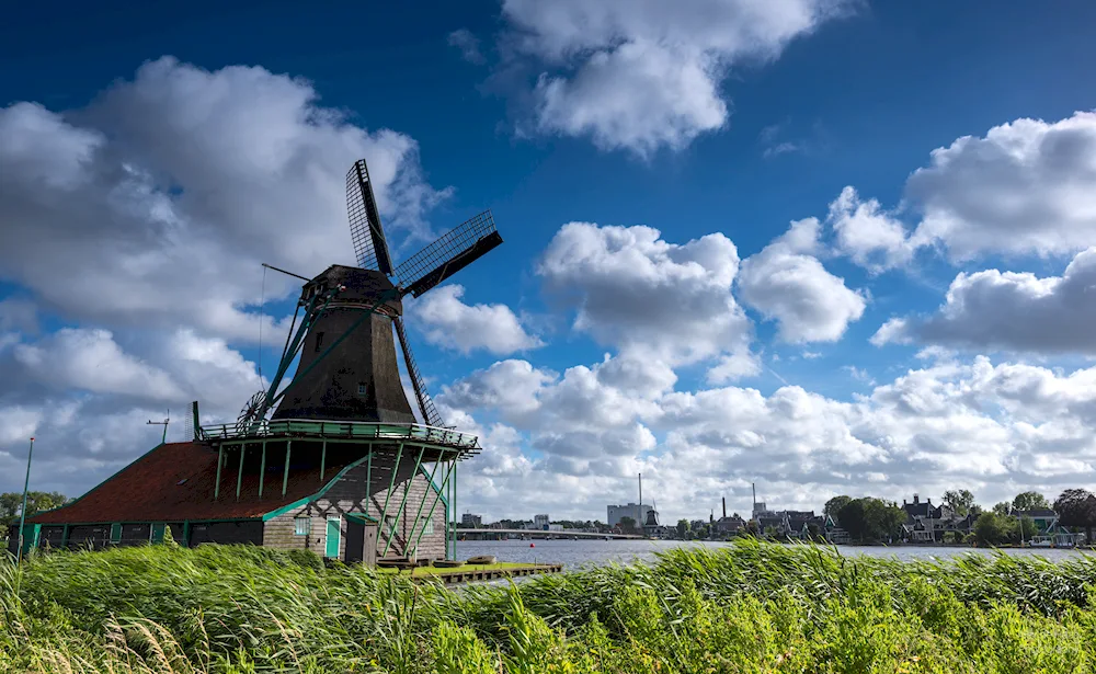 Windmills in the Kinderdijk-Elshout neighbourhood