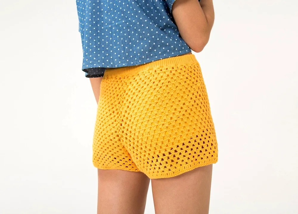 Knitted shorts