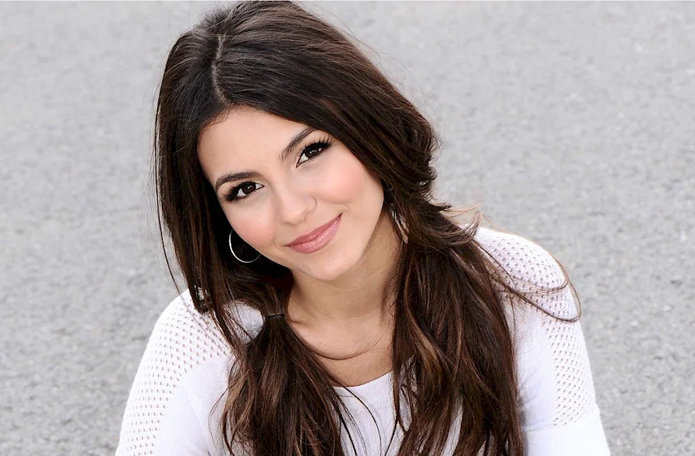 Victoria Justice