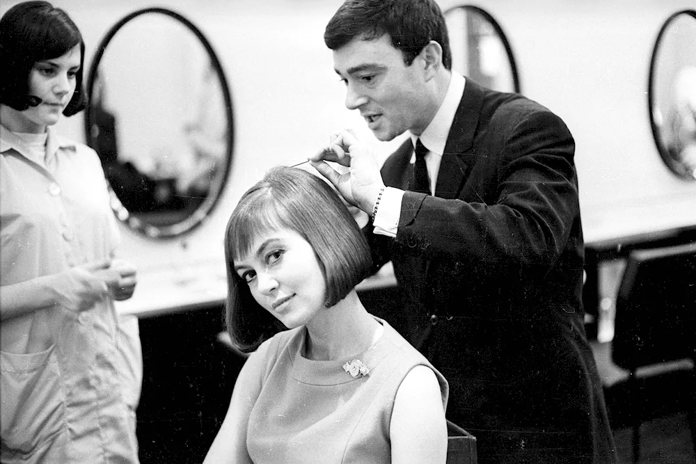 Vidal Sassoon hairdresser