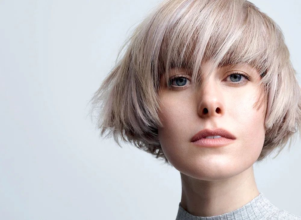 Vidal Sassoon hairstylist