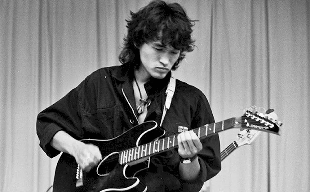 Viktor Tsoi.