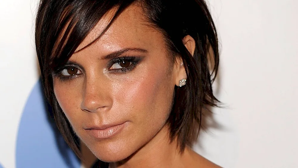 Victoria Beckham bob