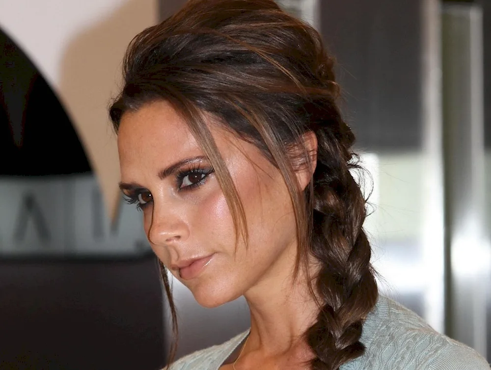 Victoria Beckham hair