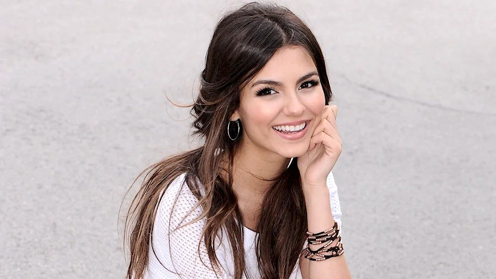 Victoria Justice