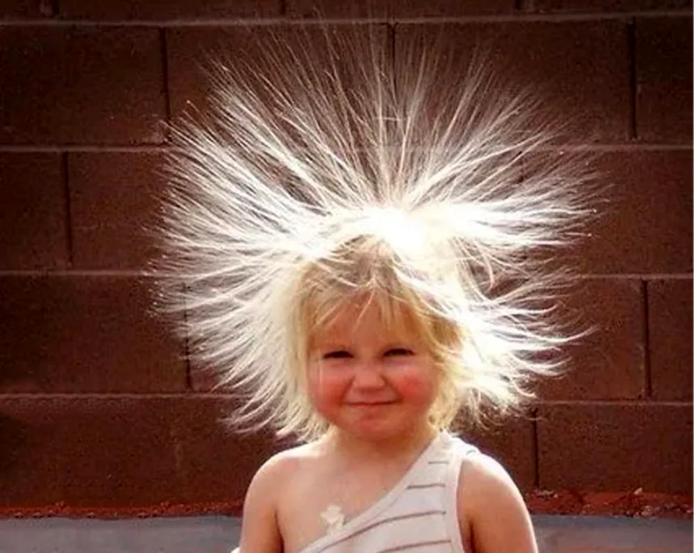 Busted hair hairstyle
