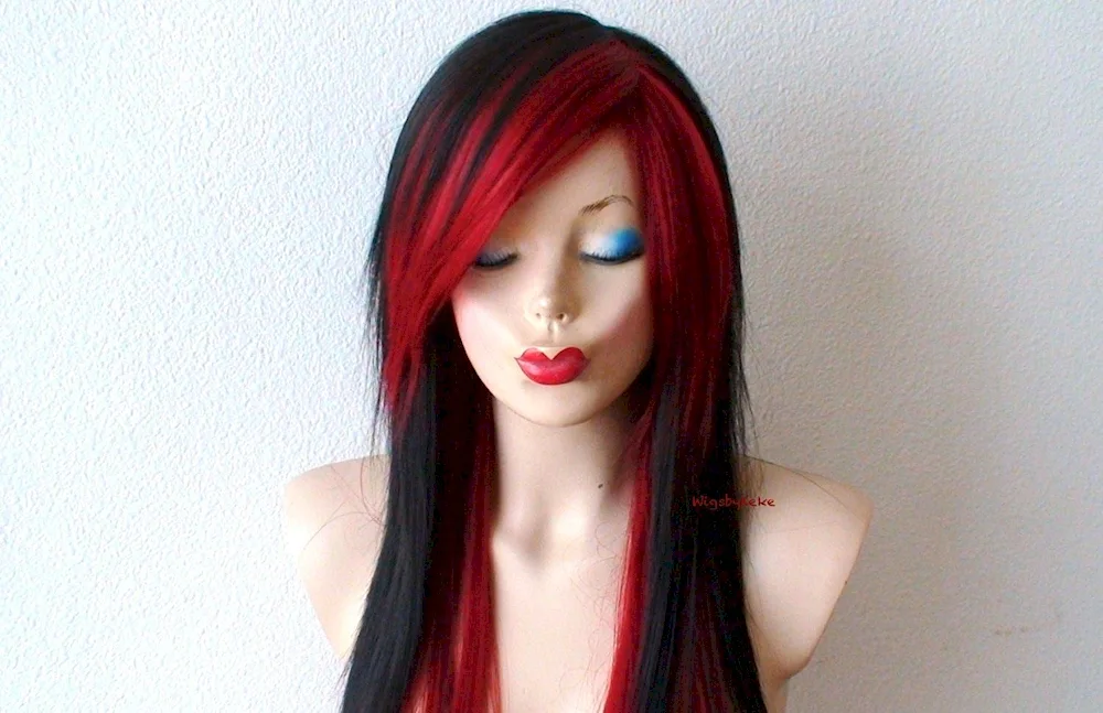 Hair with red strands