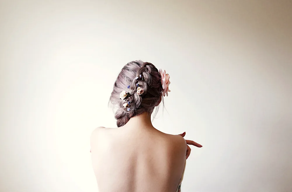 Surreal hair