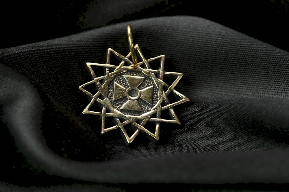 Eight-pointed Maltese Cross