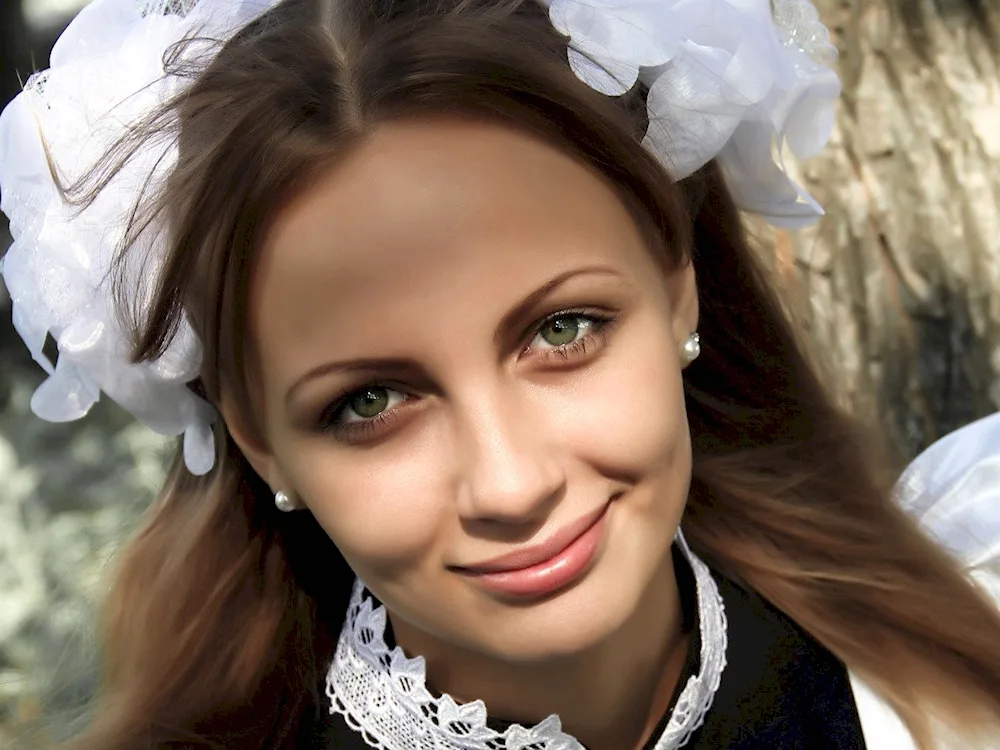 Schoolgirl with bows