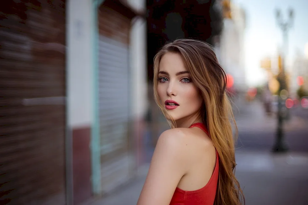 Nicole Ross