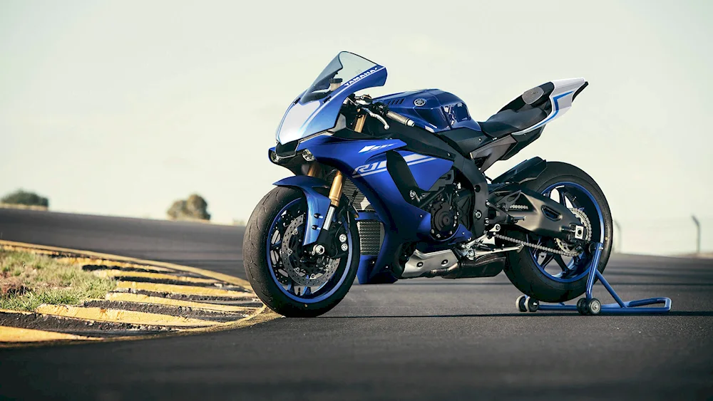 Yamaha YZF-r1 2016