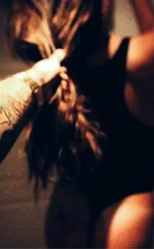 Grabbing girl's hair
