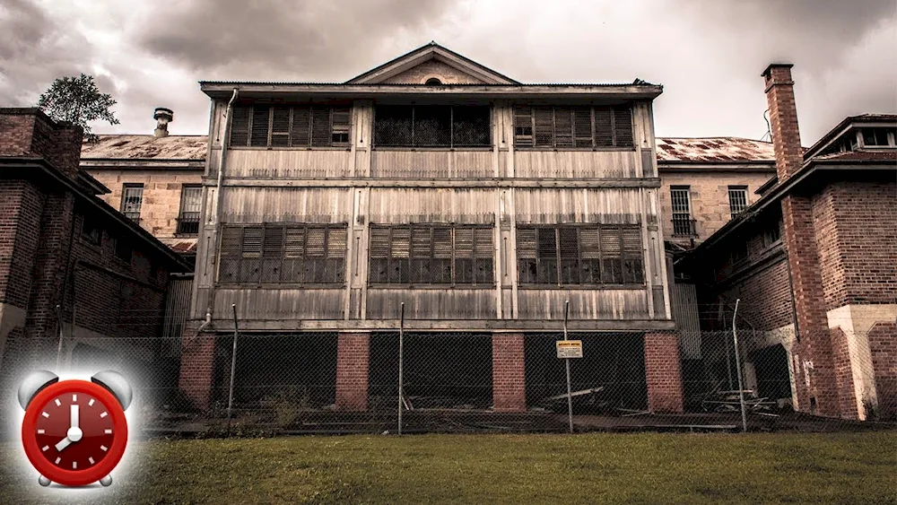 Psychiatric hospital asylum