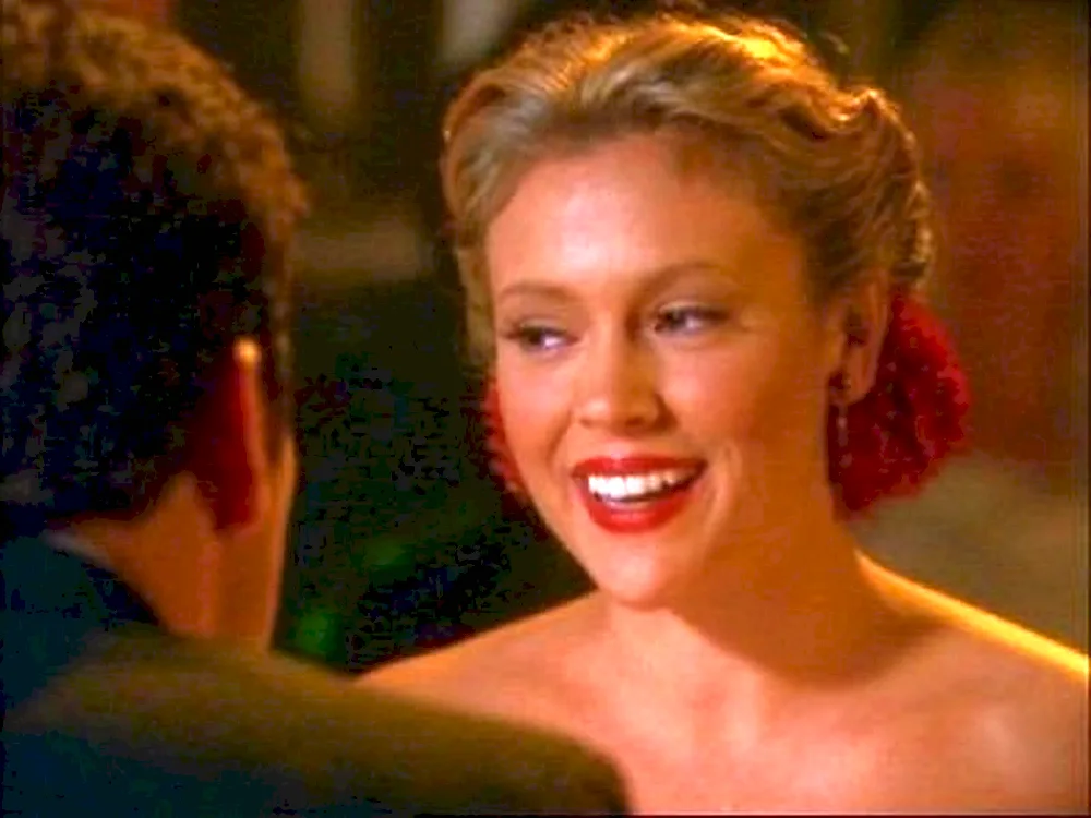 Phoebe Halliwell Bewitched Season 1