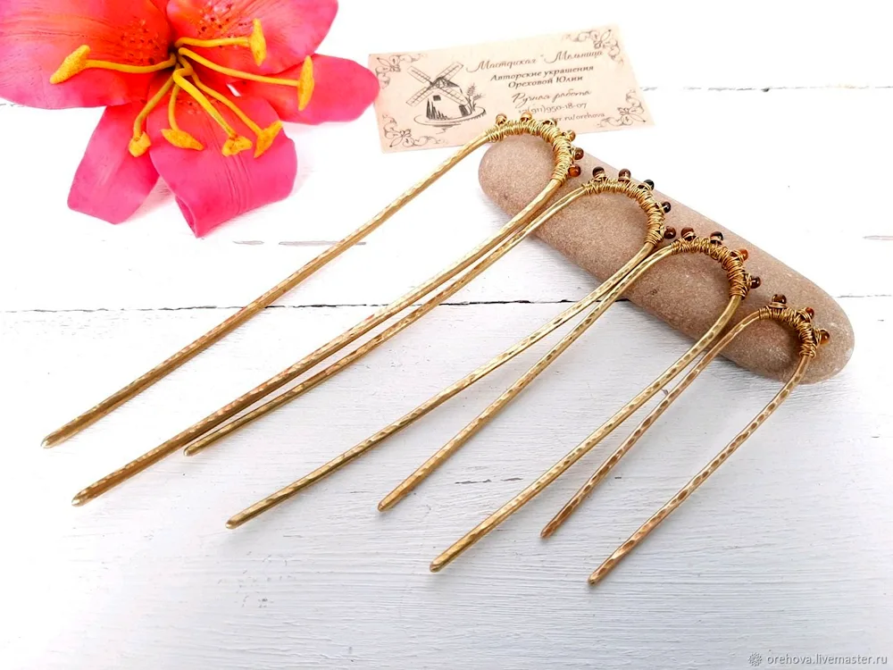 Pin with wand
