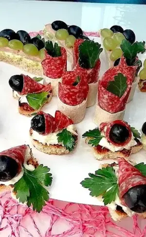 Aeroplane appetisers