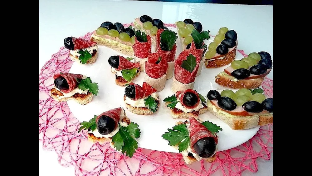 Aeroplane appetisers