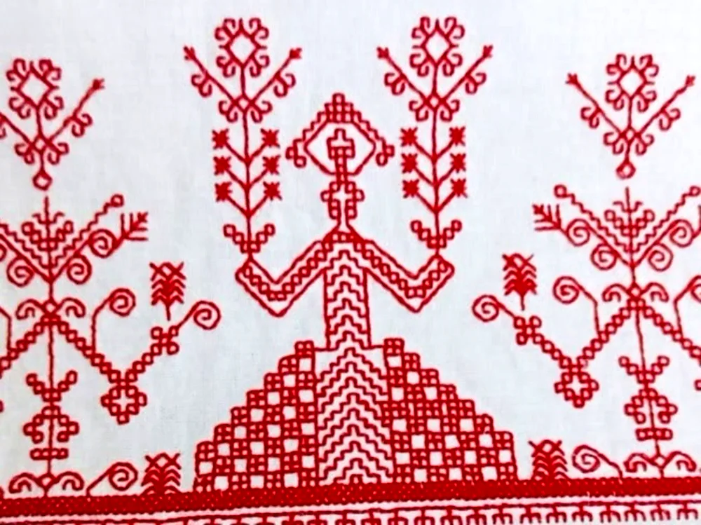 Zaonezh embroidery Karelia