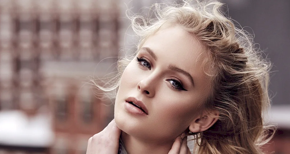 Zara Larsson 2022