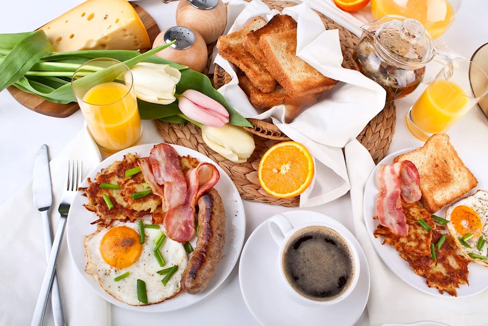 Café table with food