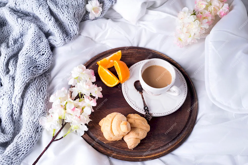 Breakfast with flowers