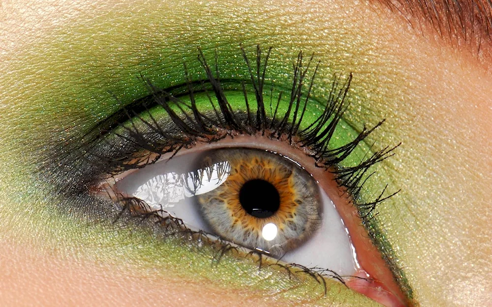 Green orange eyes