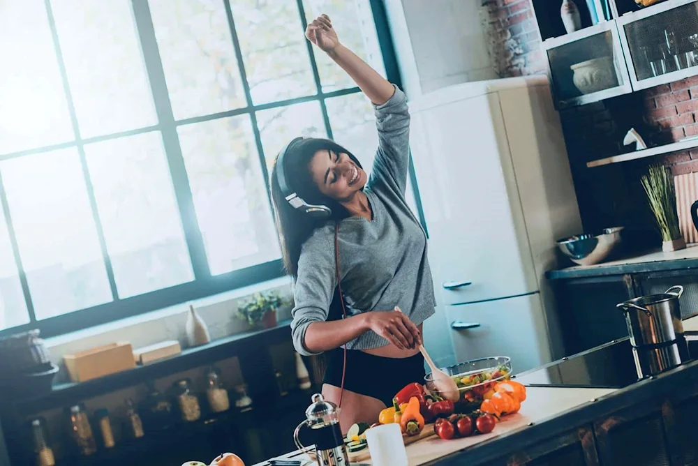 Girl in the kitchen