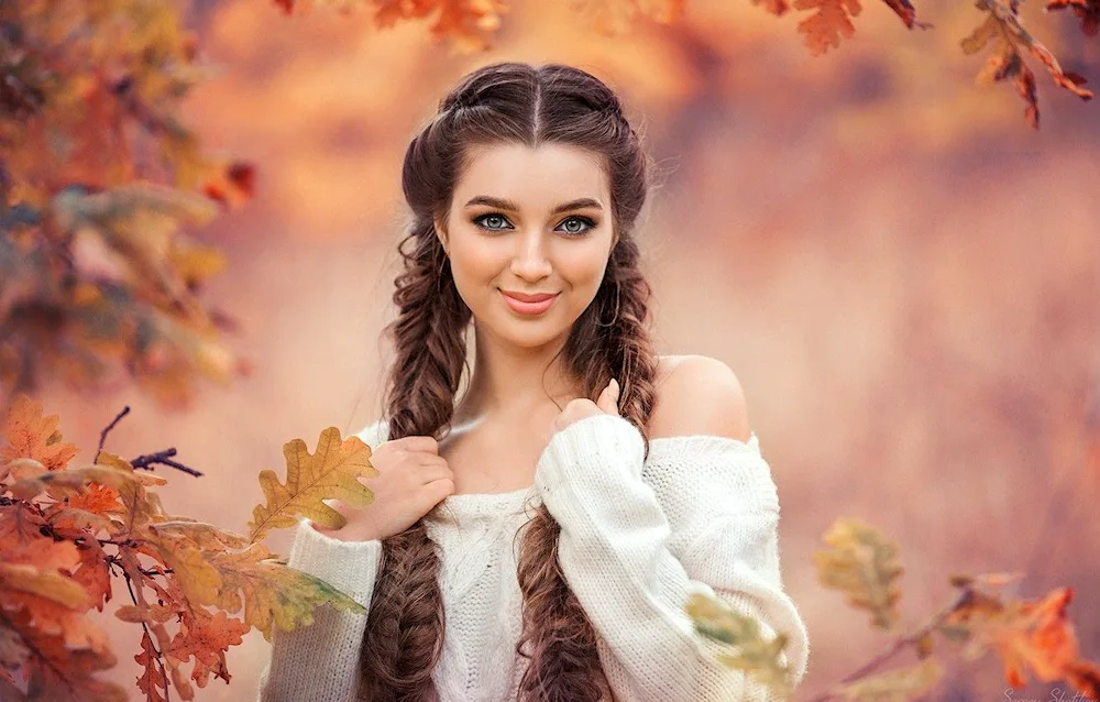 Autumn girl