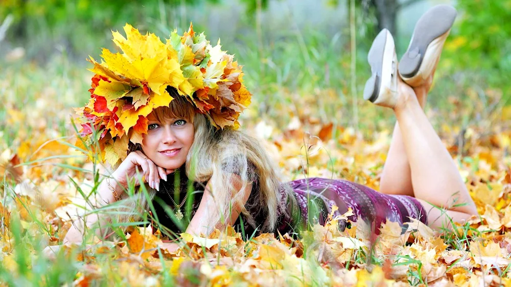 Autumn woman