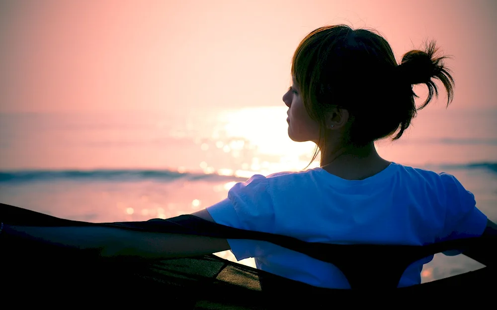 Woman with a bob from the back