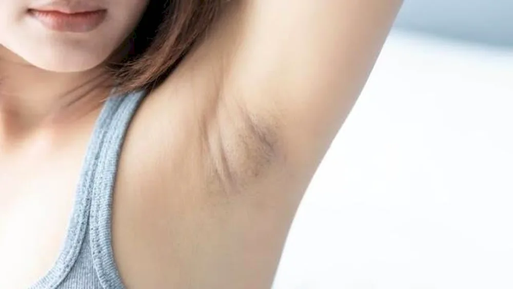 Coloured armpit hair