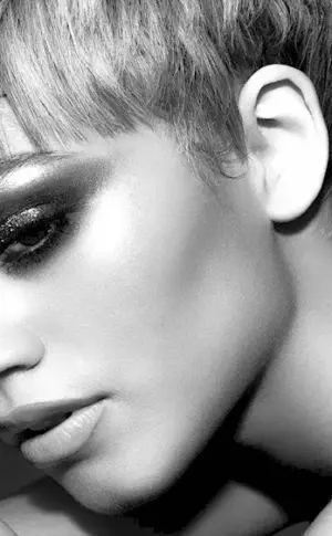 Women's hairstyles