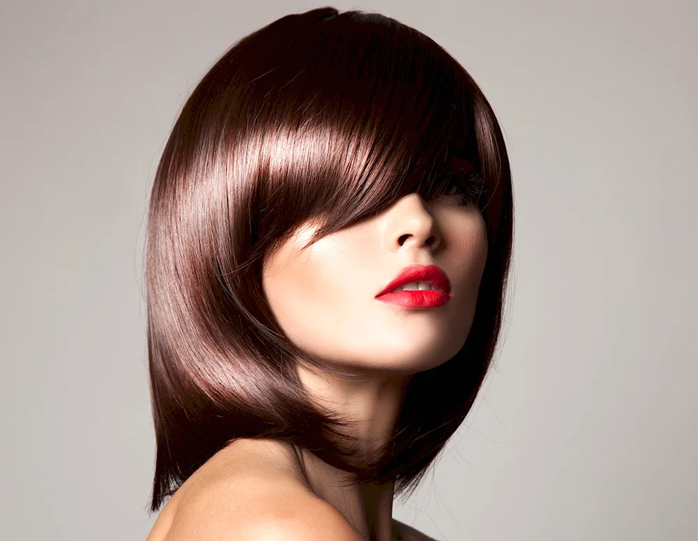 Women's hairstyles