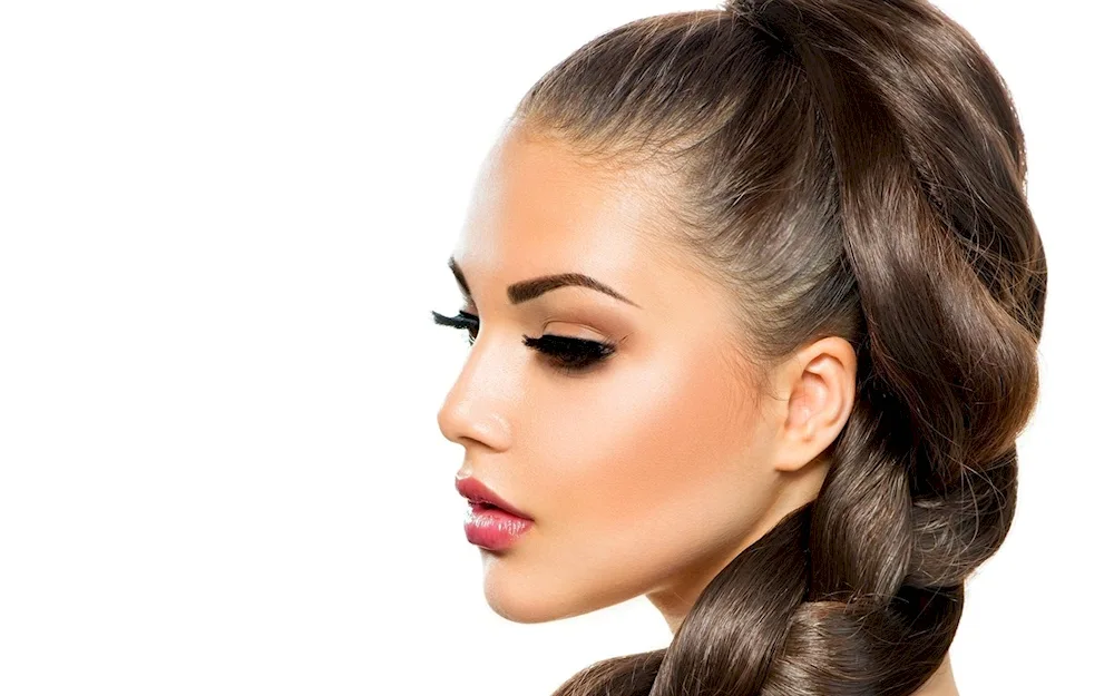 Women's hairstyles