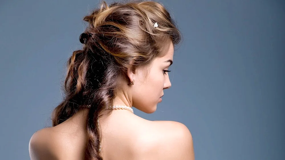 Women's hairstyles