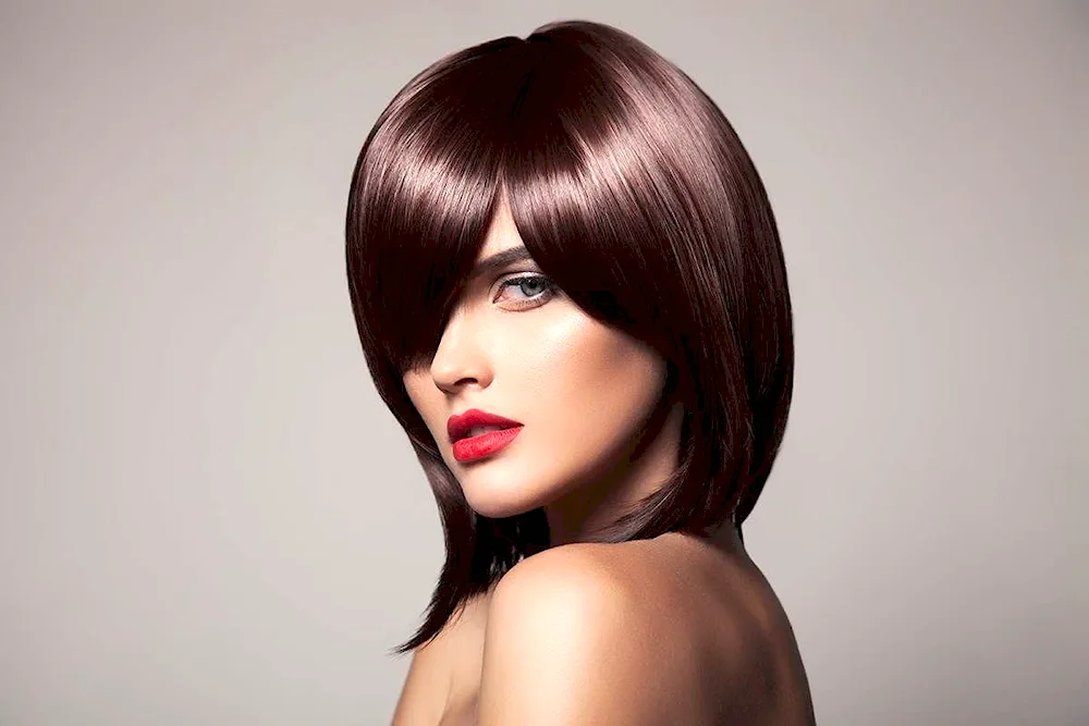 Women's hairstyles