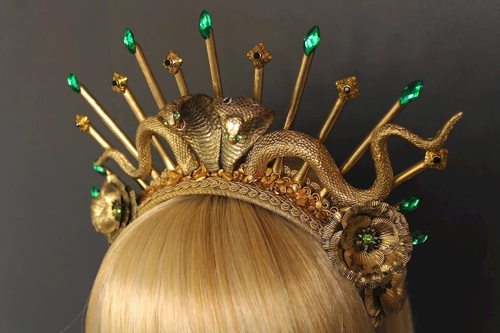 Snake with crown