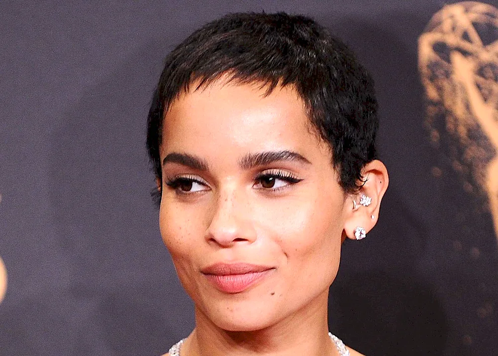 Zoe Kravitz with short hair