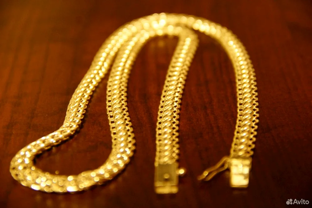 Gold pharaoh chain
