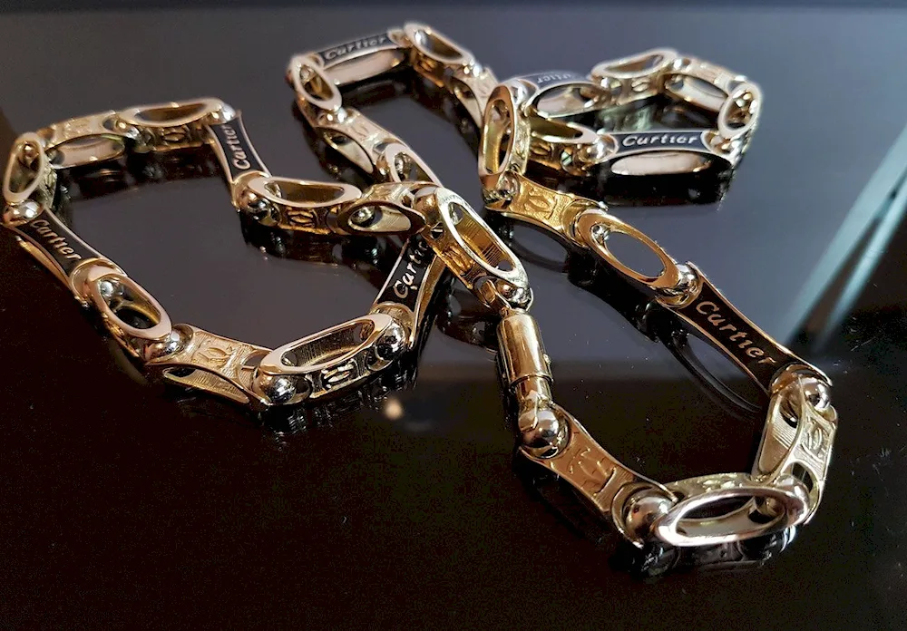 Gold Cartier chain