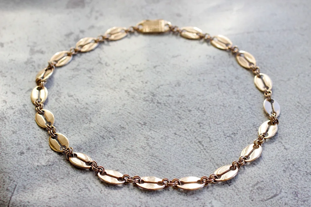 Gold chain Lord's chain