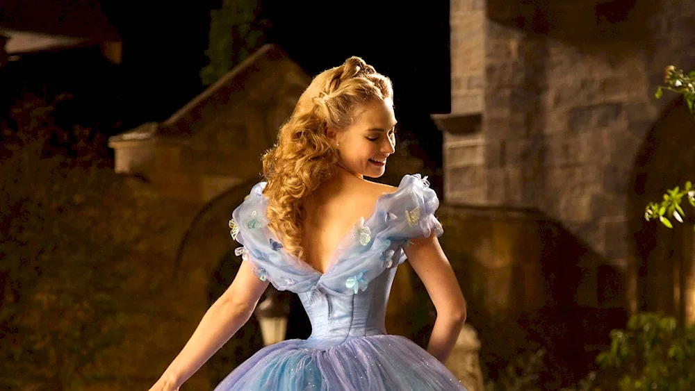Three Nuts for Cinderella actress