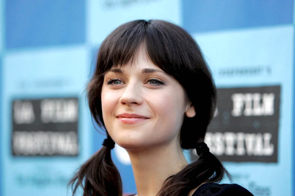 Zoe Deschanel